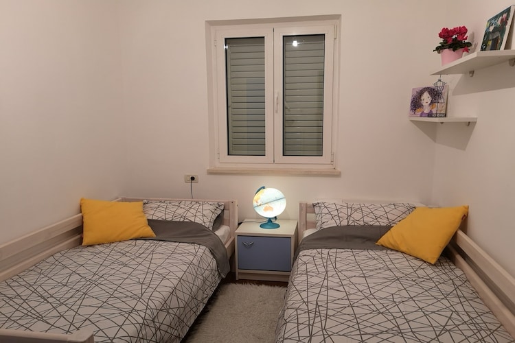 Apartment Blue Infinity 3 LeMi - Two Bedroom Apartment with Balcony and Sea view-Slaapkamer