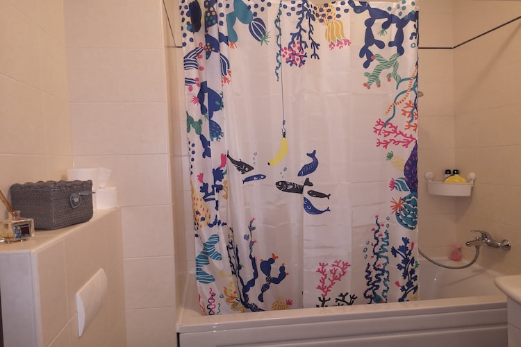 Apartment Blue Infinity 3 LeMi - Two Bedroom Apartment with Balcony and Sea view-Badkamer