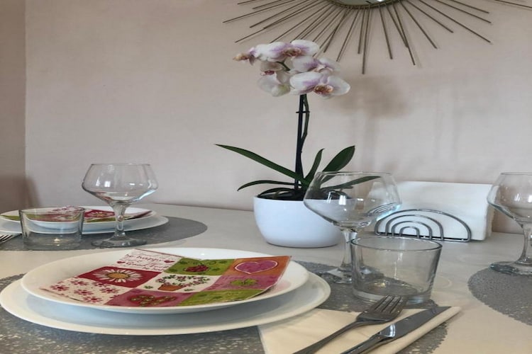 Apartment mit einem Schlafzimmer und Terrasse