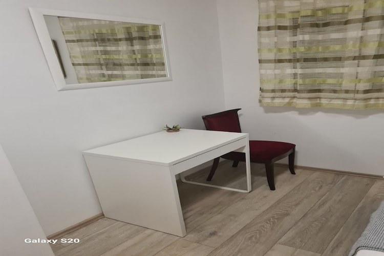 Apartment KOKe - Two Bedroom Apartment with Balcony and partial Sea View-Bedroom