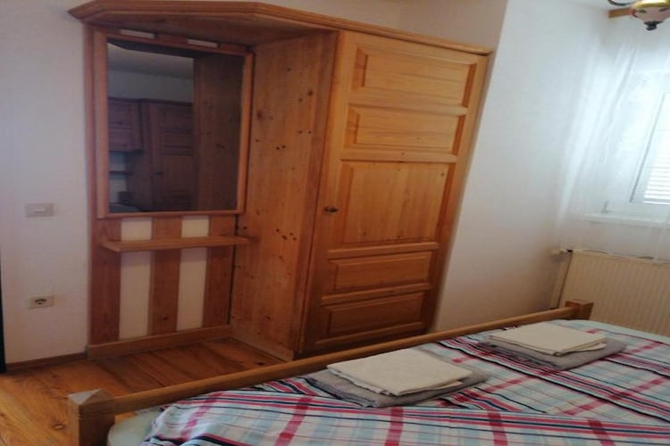 House Panorama - One Bedroom Apartment with Balcony and Sea View (Panorama blick)