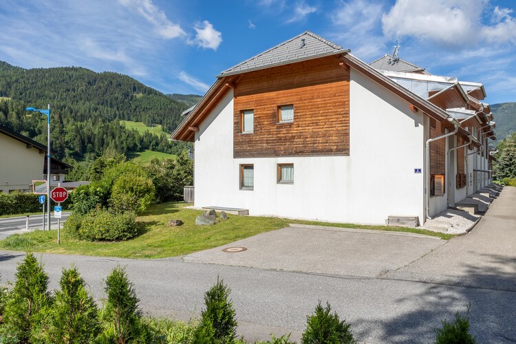Gemütliches Apartment in Bad Kleinkirchheim inkl Garten Terrasse E-Bike Ladestation