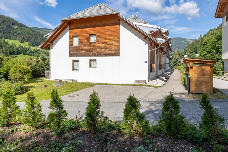 Gemütliches Apartment in Bad Kleinkirchheim inkl Garten Terrasse E-Bike Ladestation