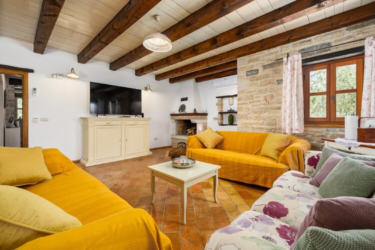 Villa Elaya
