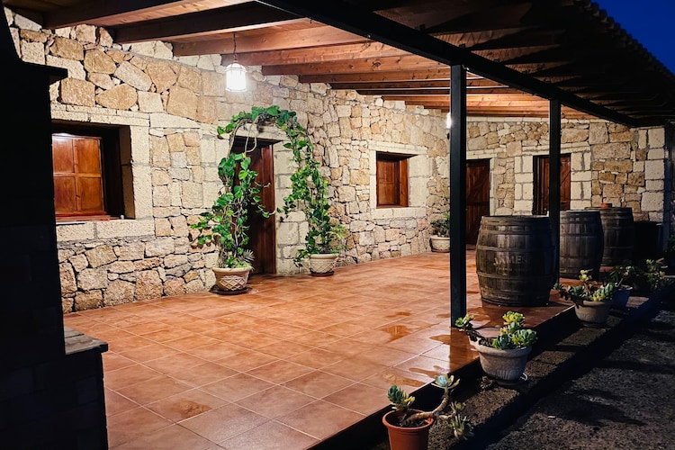 Home Holidays// Finca Cueva El Olivo