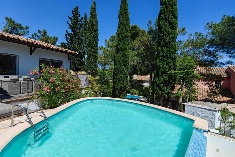 Spacious holiday home in Agde with hot tub