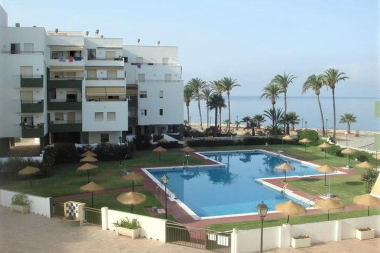 Vakantiehuizen Spanje | Cdt | Vakantiehuis te huur in Salobrea-Granada met zwembad  met wifi 6 personen
