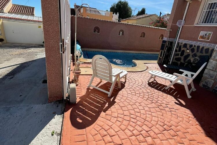Charmantes Ferienhaus in San Fulgencio mit privatem Pool