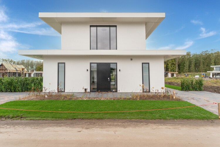 Villa Water Harderwold 575