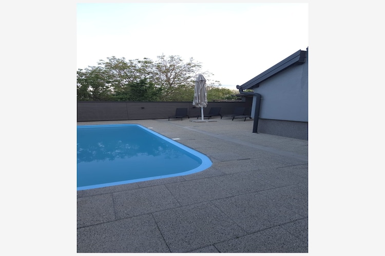 Holiday Home Thesaurum - Four Bedroom Holiday Home with Swimming Pool - Schwimmbad