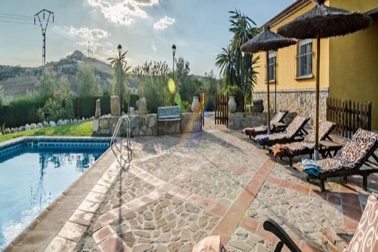 Geweldige villa in La Joya met een privézwembad