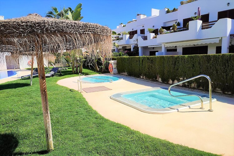 Fijne vakantieVacation house in Pulpí met gedeelde wellness