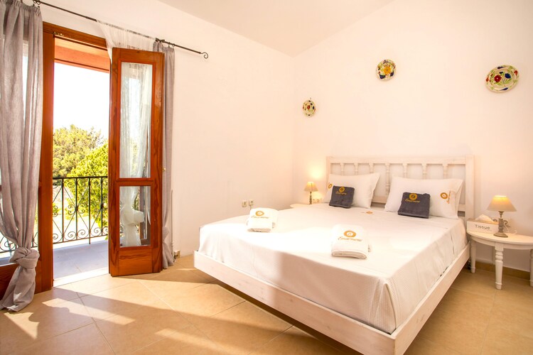 Emarmene Country Apartment for 8 Guests