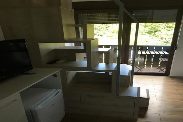 Guesthouse Family Bosnic - Double Room with Balcony - 4-Indoor