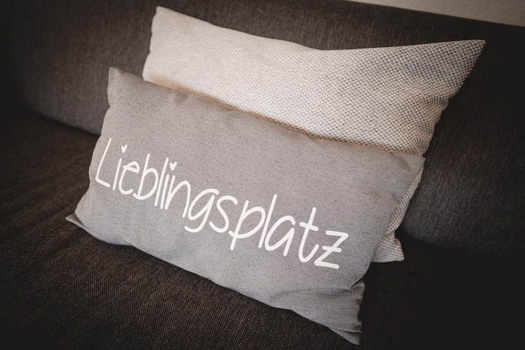 Ground floor: (open kitchen(electric kettle, toaster, cooker(4 ring stoves, ceramic), hood, coffee machine, oven, dishwasher, fridge(+ freezer)), Living/diningroom(TV, dining table(4 persons), radio, CD player), bedroom(double bed), bedroom(2x single bed, TV), bathroom(shower, washbasin, toilet, hairdryer), Landing)\n\ntumble dryer(shared with other guests, paid), washing machine(shared with other guests, paid), heating, terrace, garden(shared with other guests), garden furniture, parking, ironing board, iron, Garden shed, Laundry Package incl.