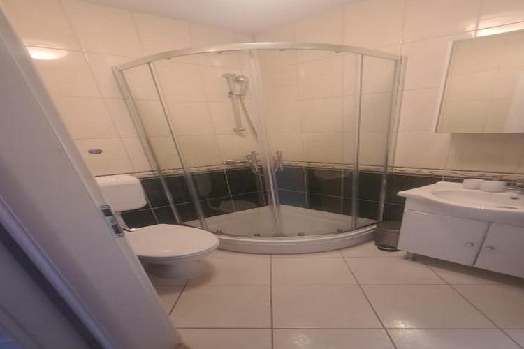 Villa Neda -  Standard One Bedroom Apartment with Balcony A1 (7543772)-Bathroom