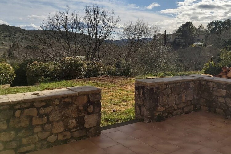 VILLA FAMORI/ ORIGER