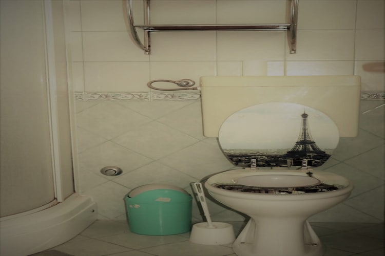 Apartment Marina - Two Bedroom Apartment with Terace-Badkamer