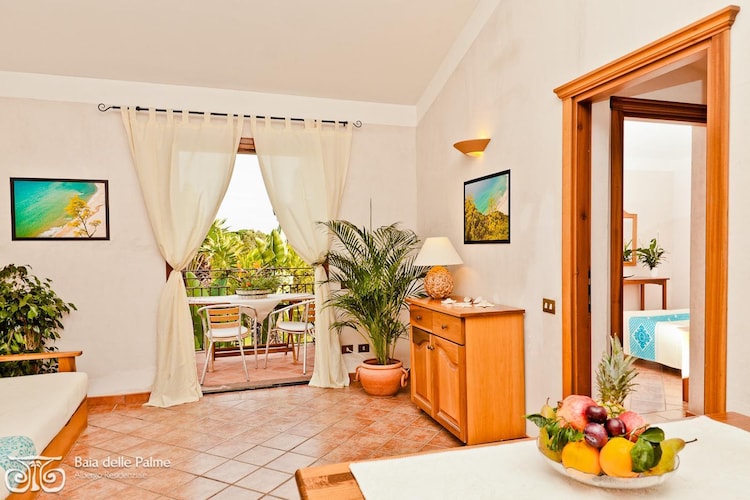 Apartment BAIA DELLE PALME-Trilo 6