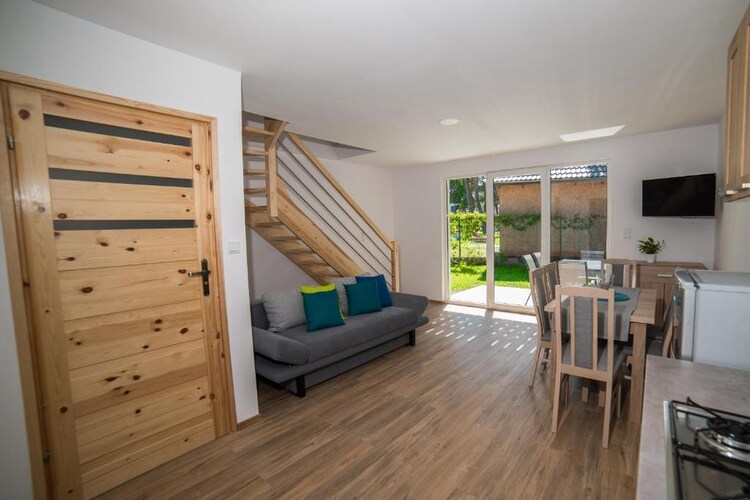 Comfortable, two-story holiday home, summer pool