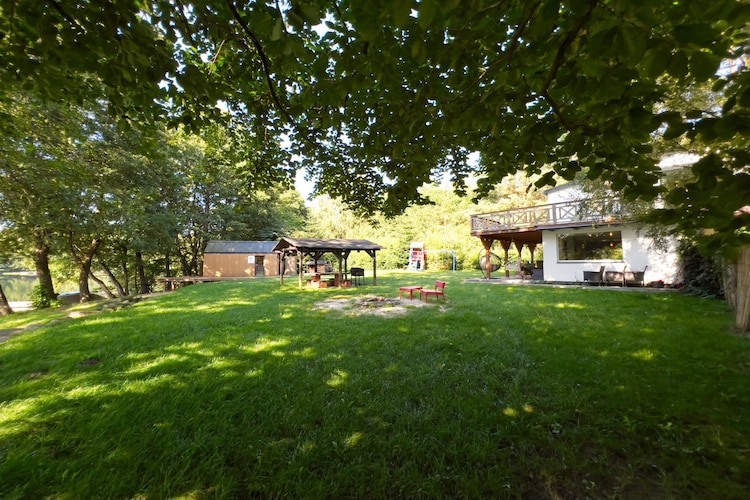 Dom wakacyjny w Starych Czaplach z dużą sauną-Tuinen zomer