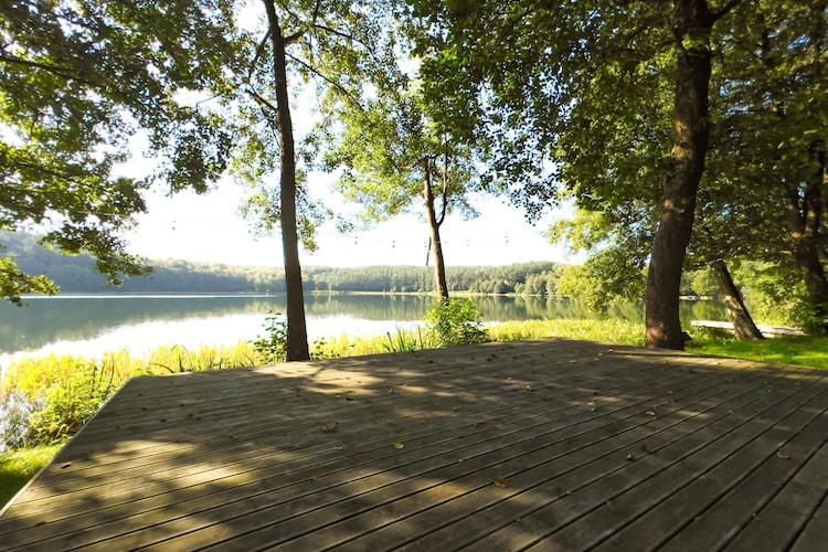 Dom wakacyjny w Starych Czaplach z dużą sauną-Image-tags.water view