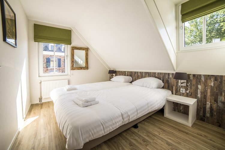 vakantiehuis Nederland, Limburg, Maastricht vakantiehuis NL-6216-43