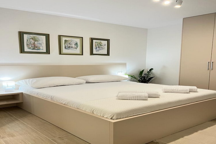 Apartments Jelena - Studio Apartment - Silvana