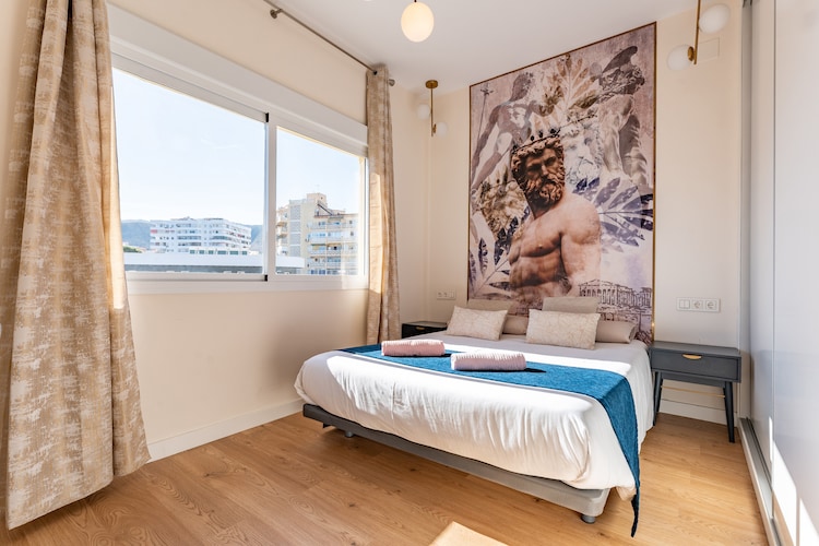 CT 247 -  Faro's Paradise Colors in Torremolinos-Chambre