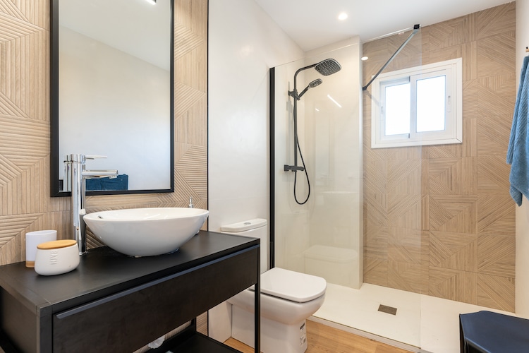 CT 247 -  Faro's Paradise Colors in Torremolinos-Salle de bain