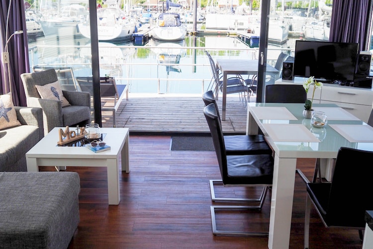   Hausboot Familiy & Friends LP 1 / 1-2 Personen