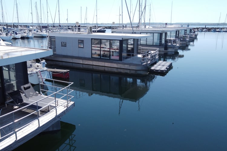   Hausboot Familiy & Friends LP 1 / 3 Personen