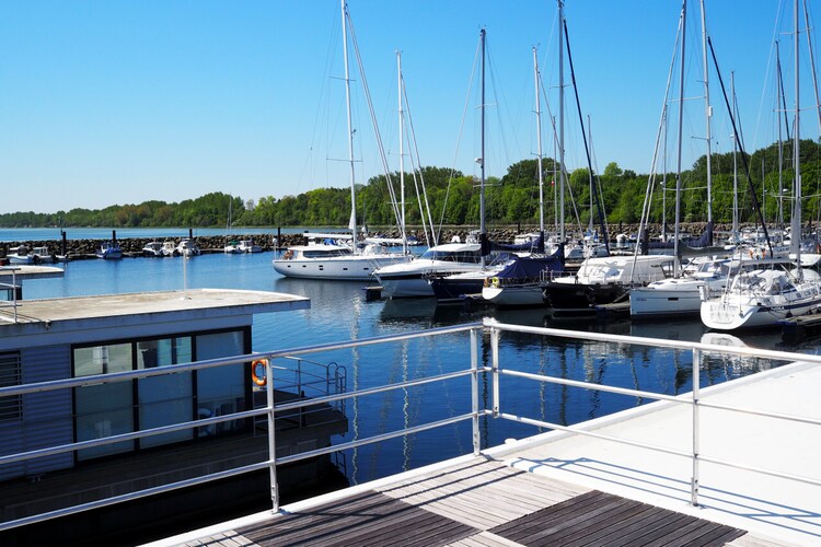   Hausboot Family & Friends LP 4 / 4 Personen