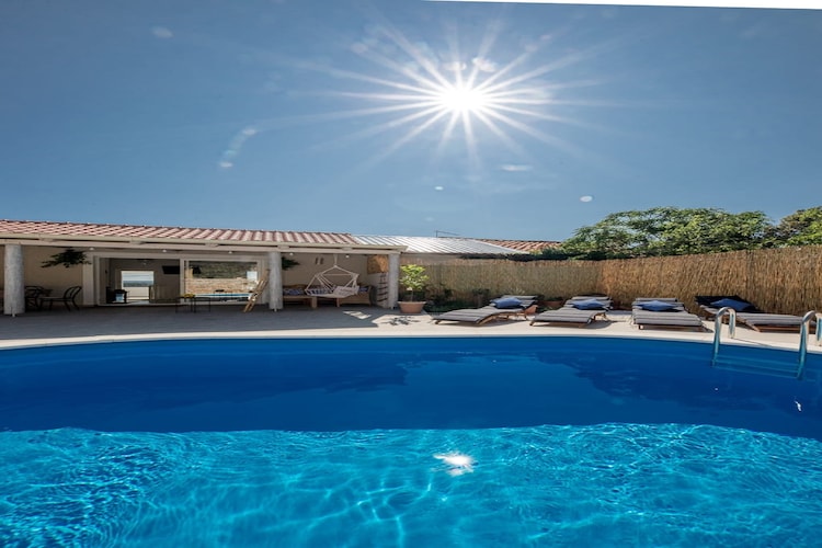 Villa Fjaka Rab - Three Bedroom Villa with Swimming Pool-Pool