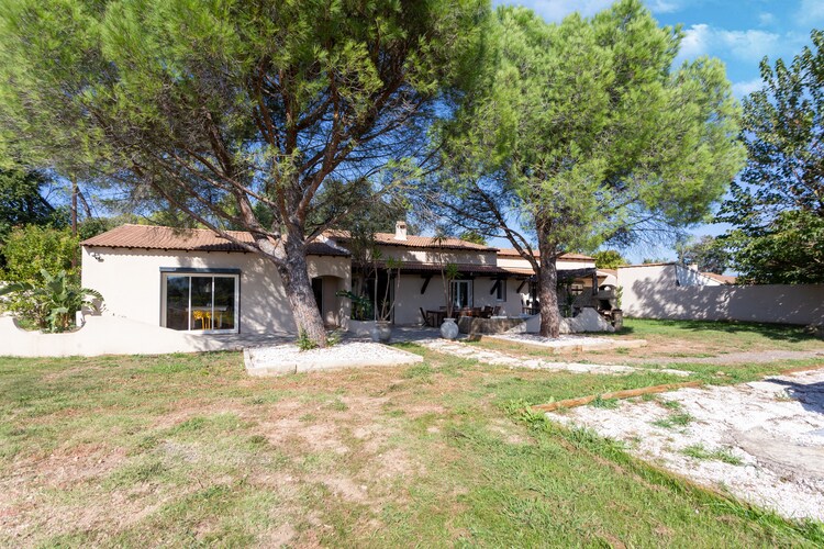 Villa met Zwembad te huur