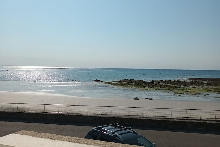 Ferienwohnung Charmant appartement face mer à Lodonnec Loct