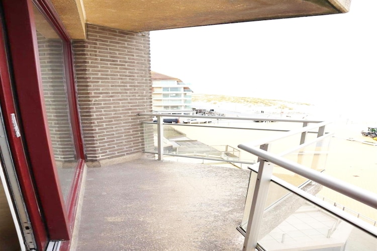 SCORPIO BI 403-Terrace balcony