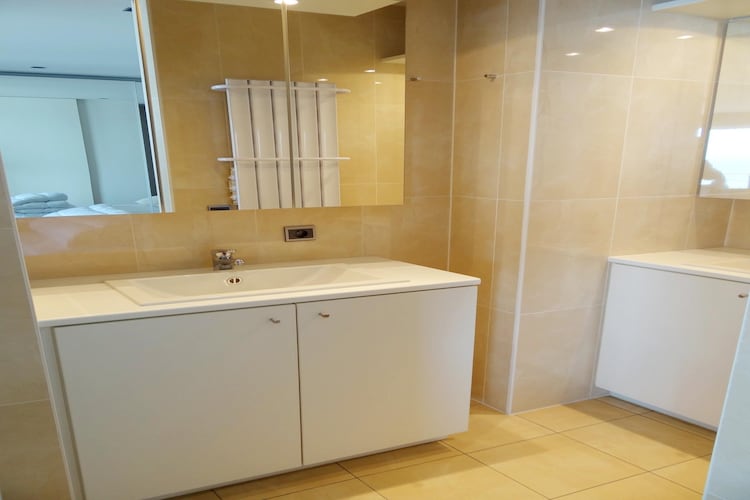 SEASIGHT BC C1401GAR-Badkamer