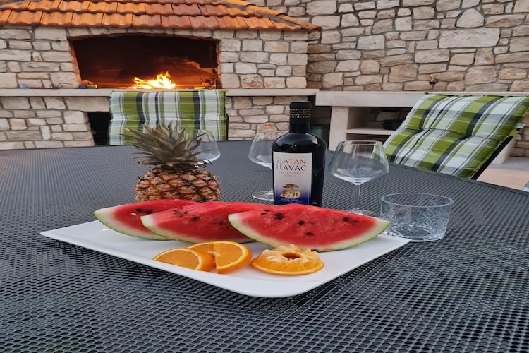 Luxury apartment Ani - Three Bedroom Apartment with terrace and Swimming pool-Terras