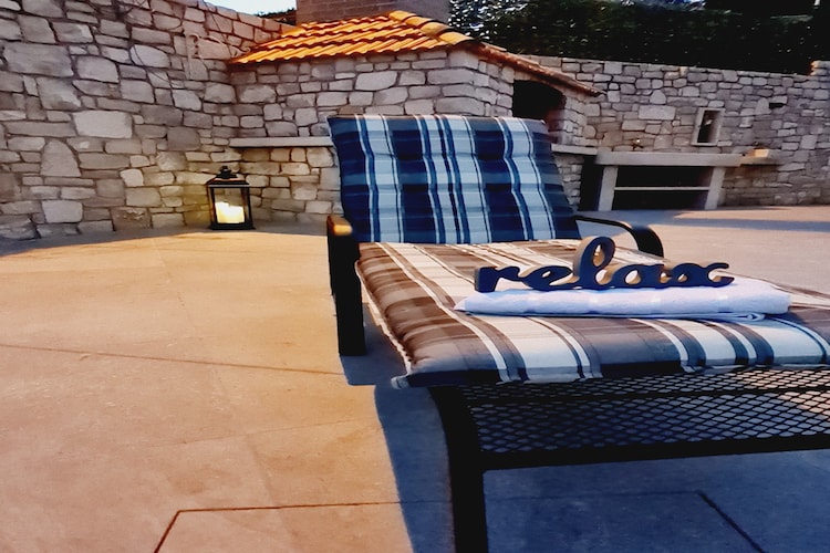 Luxury apartment Ani - Three Bedroom Apartment with terrace and Swimming pool-Terras