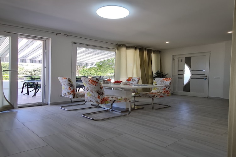Luxury apartment Ani II  - Two Bedroom Apartment with Terrace-Eetkamer
