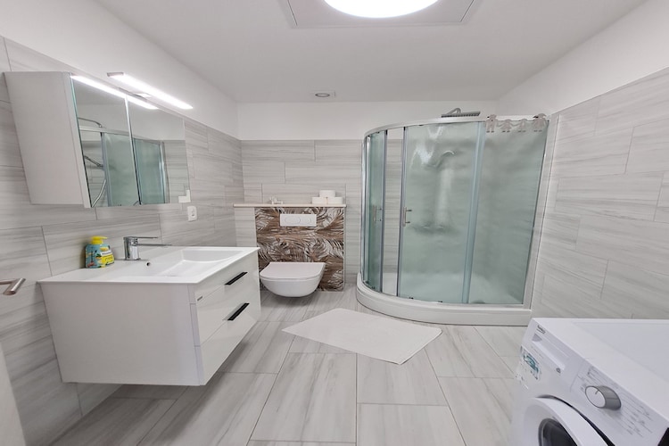 Luxury apartment Ani II  - Two Bedroom Apartment with Terrace-Badkamer
