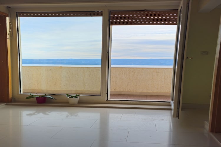 Holiday Home Sunrise - Three Bedroom Holiday Home-Binnen