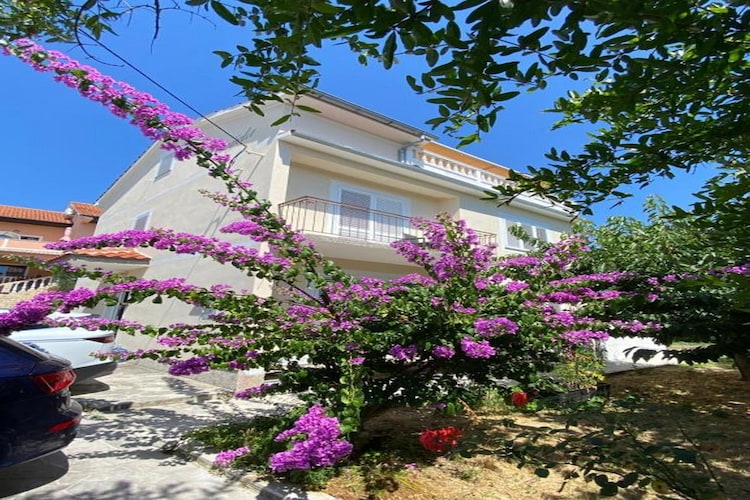 Apartman Daniela - Two Bedroom Apartment with Terrace and Sea View-Extérieur
