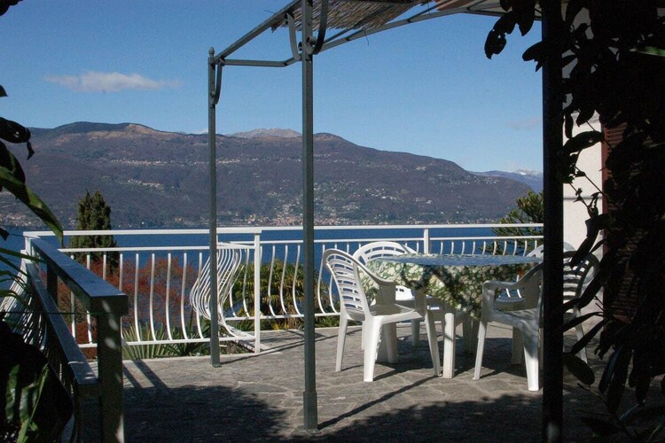 Vakantiehuis in Porto Valtravaglia, foto 9