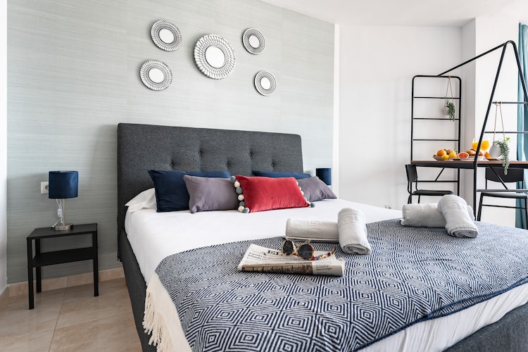 CT 301 - Faro's Fuengirola Centro Studio-Slaapkamer