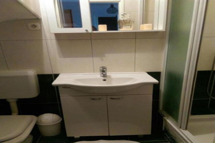 Apartment AD  - Pirovac - One bedroom apartment with Terrace-Bathroom