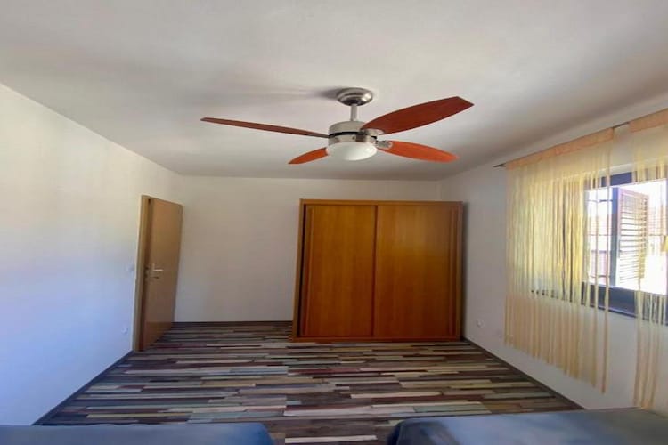 Apartment Idea - One Bedroom Apartment with Balcony and Sea View - A1 - Biser (865675902)-Binnen