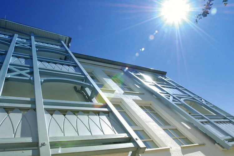 Exterior Summer