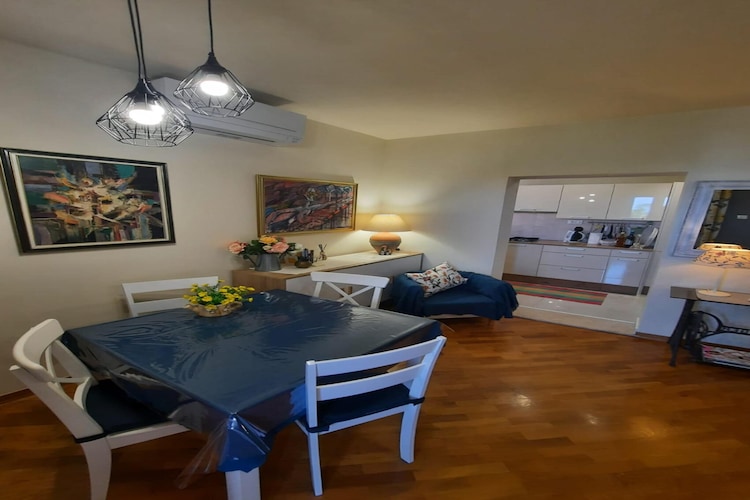 Premium apartment Sunny-Eetkamer